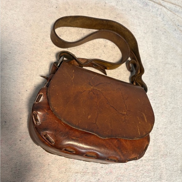 Handbags - Vintage Brown Leather Shoulder Bag